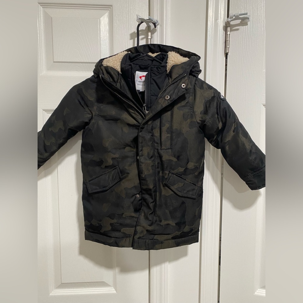 Boys appaman coat size 3T in great condition